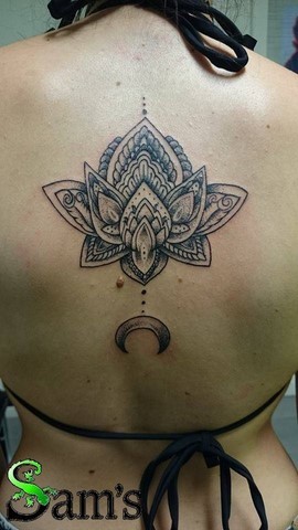 Tatouage Lotus