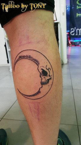 Tatouage Lune