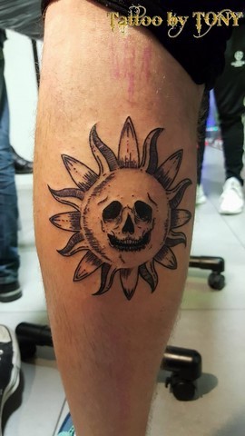 Tatouage soleil