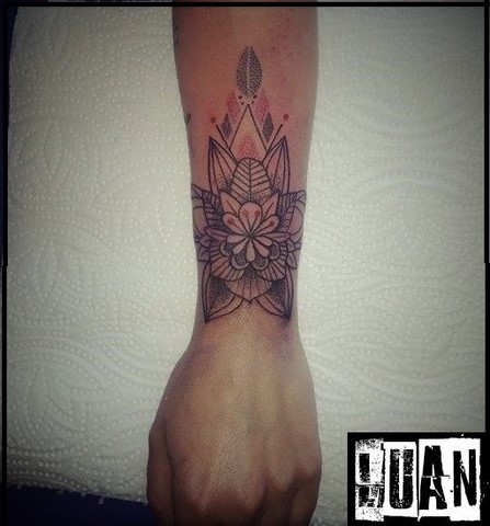 Tatouage ornement