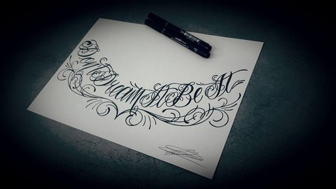 Tatouage écriture lettrage