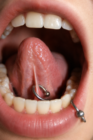 Piercing Frein Piercing Smiley & Frein